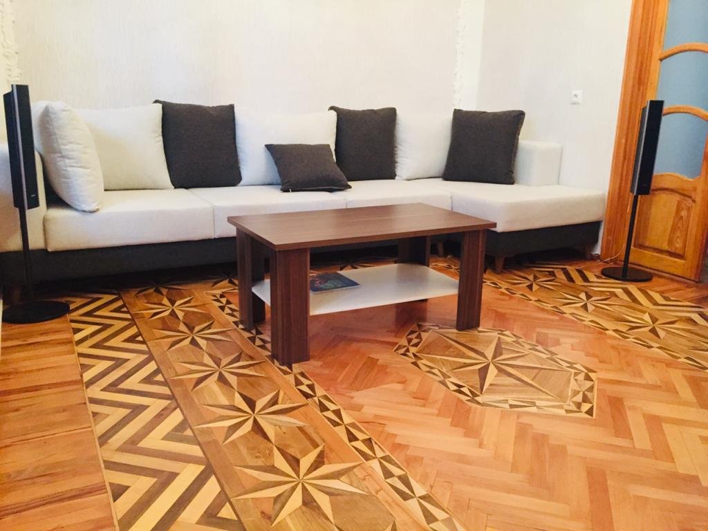 Künc divanı