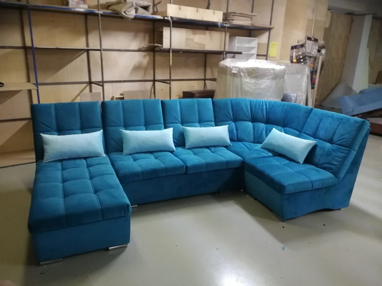 künc Divan