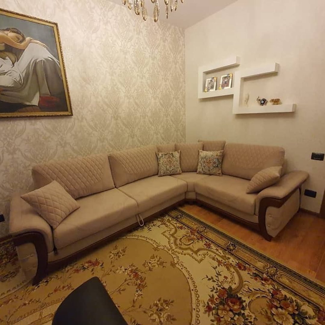 künc Divan