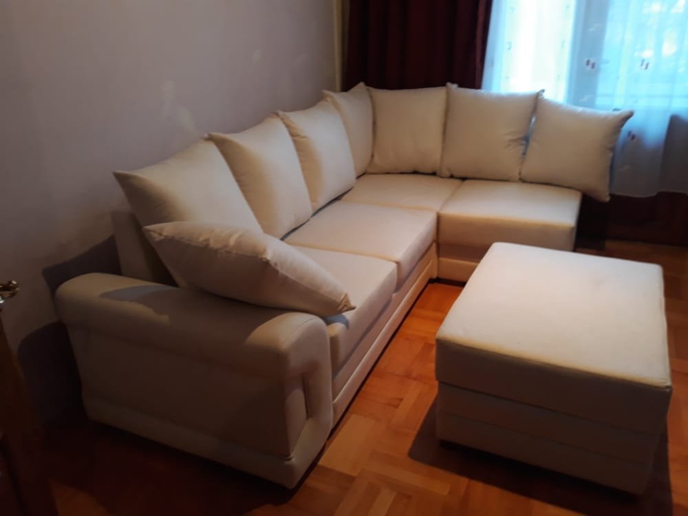 künc Divan